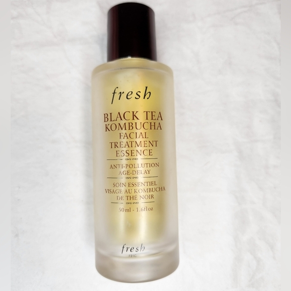 Fresh Black Tea kombucha facial essence - Picture 3 of 5